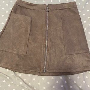 Fashion On Earth brown faux suede skirt with zipper